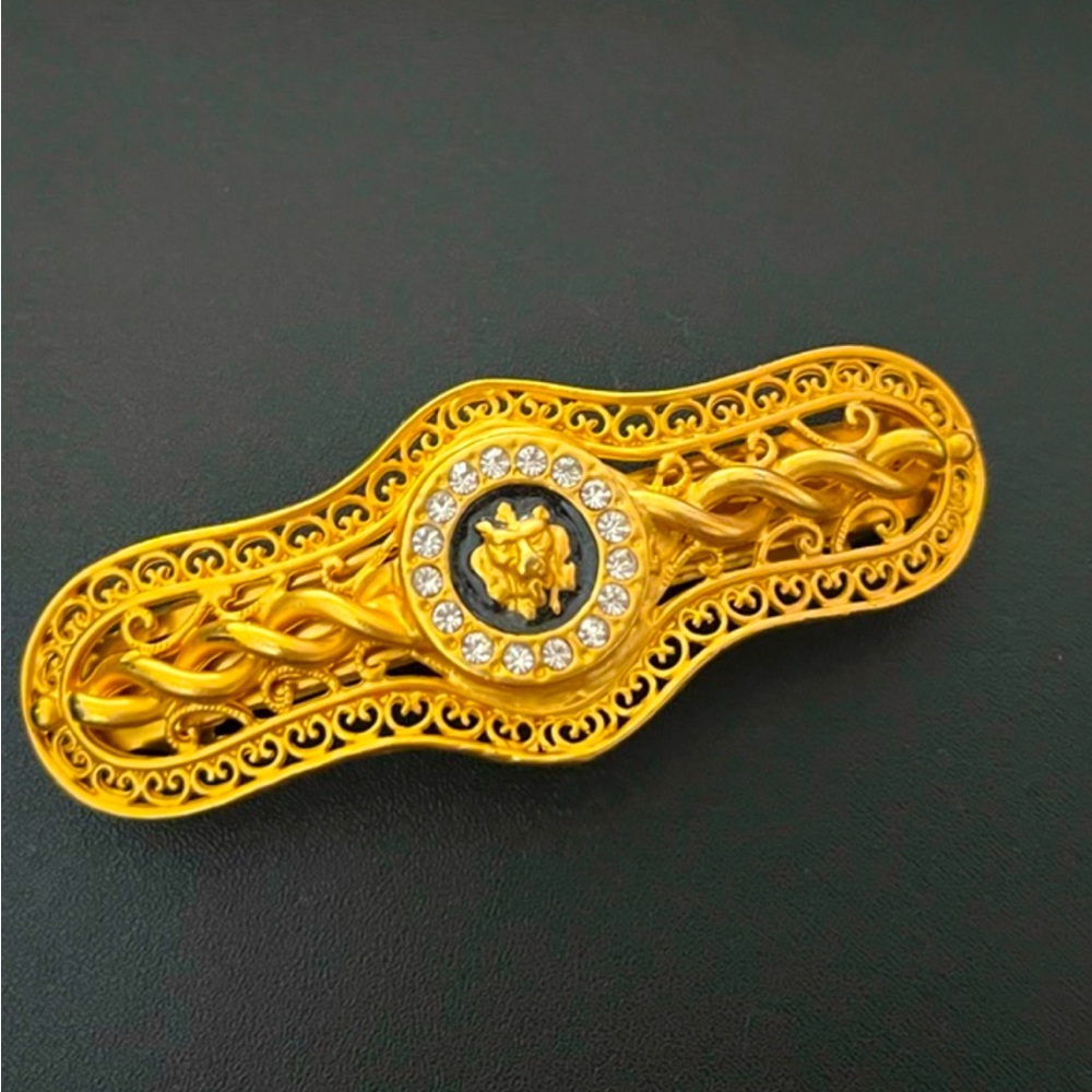 Vintage hair clip